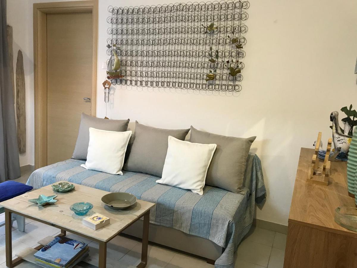 Grey Theros Apartments Паралия Дионисиу Екстериор снимка