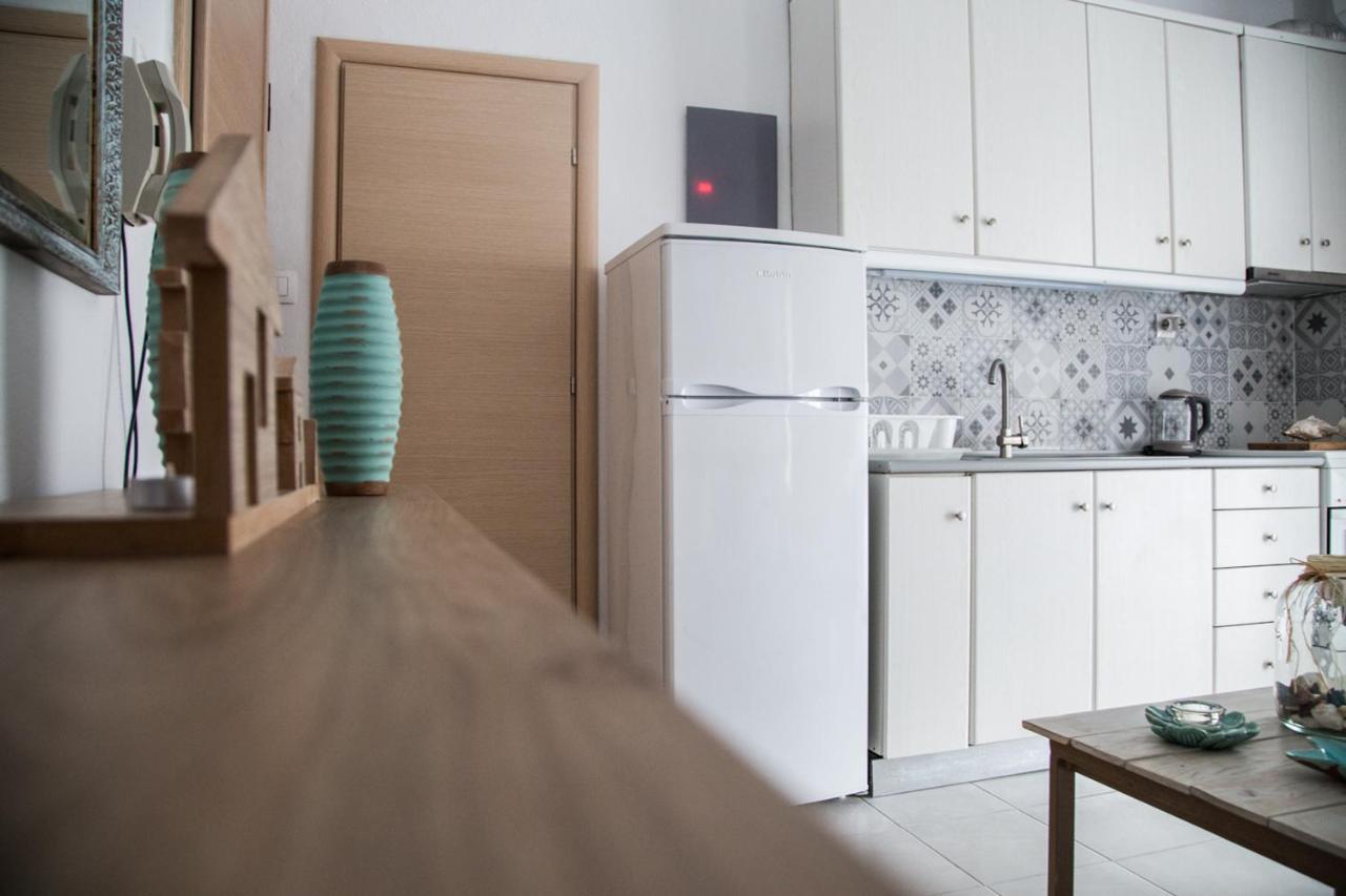 Grey Theros Apartments Паралия Дионисиу Екстериор снимка
