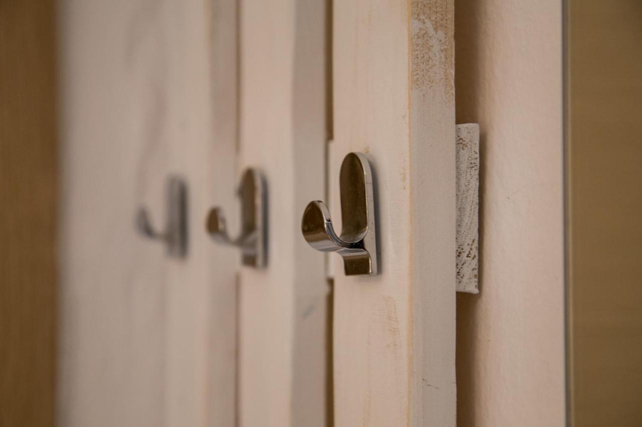 Grey Theros Apartments Паралия Дионисиу Екстериор снимка