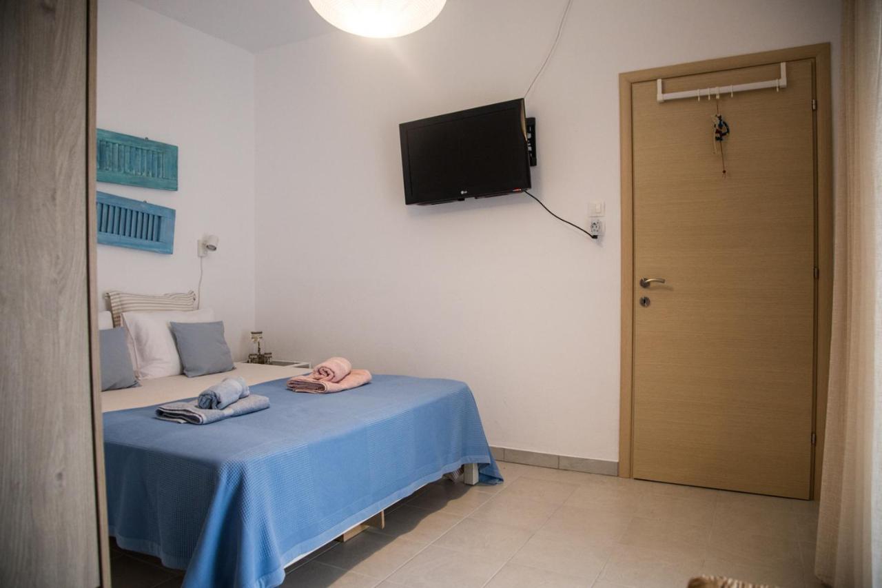 Grey Theros Apartments Паралия Дионисиу Екстериор снимка